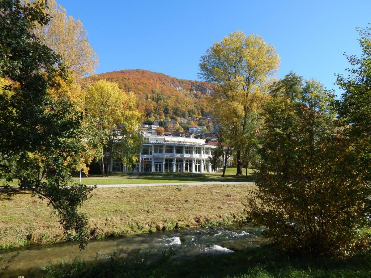 Free Apartment - Bei Den Thermen Bad Urach Exterior foto