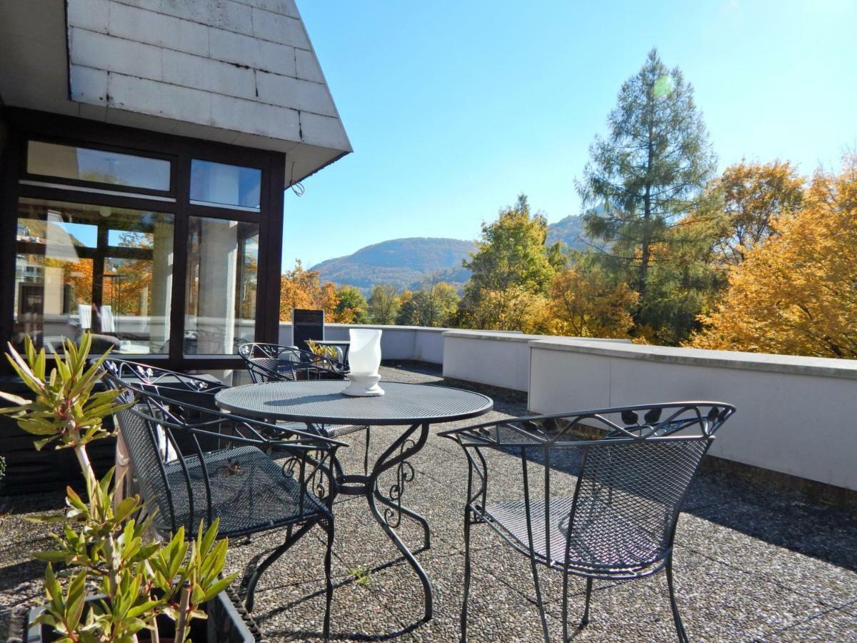 Free Apartment - Bei Den Thermen Bad Urach Exterior foto